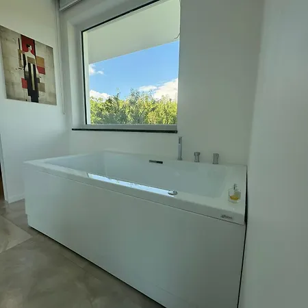 Ohahsi Oda ve Kahvaltı 4*